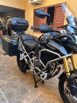 TRIUMPH TIGER 1200 RALLY EXPLORER 